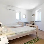 Gorgeous Home In Opuzen Opuzen (Dubrovnik-Neretva)